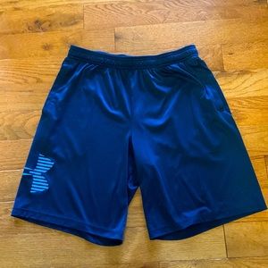 Under Armour Youth L shorts